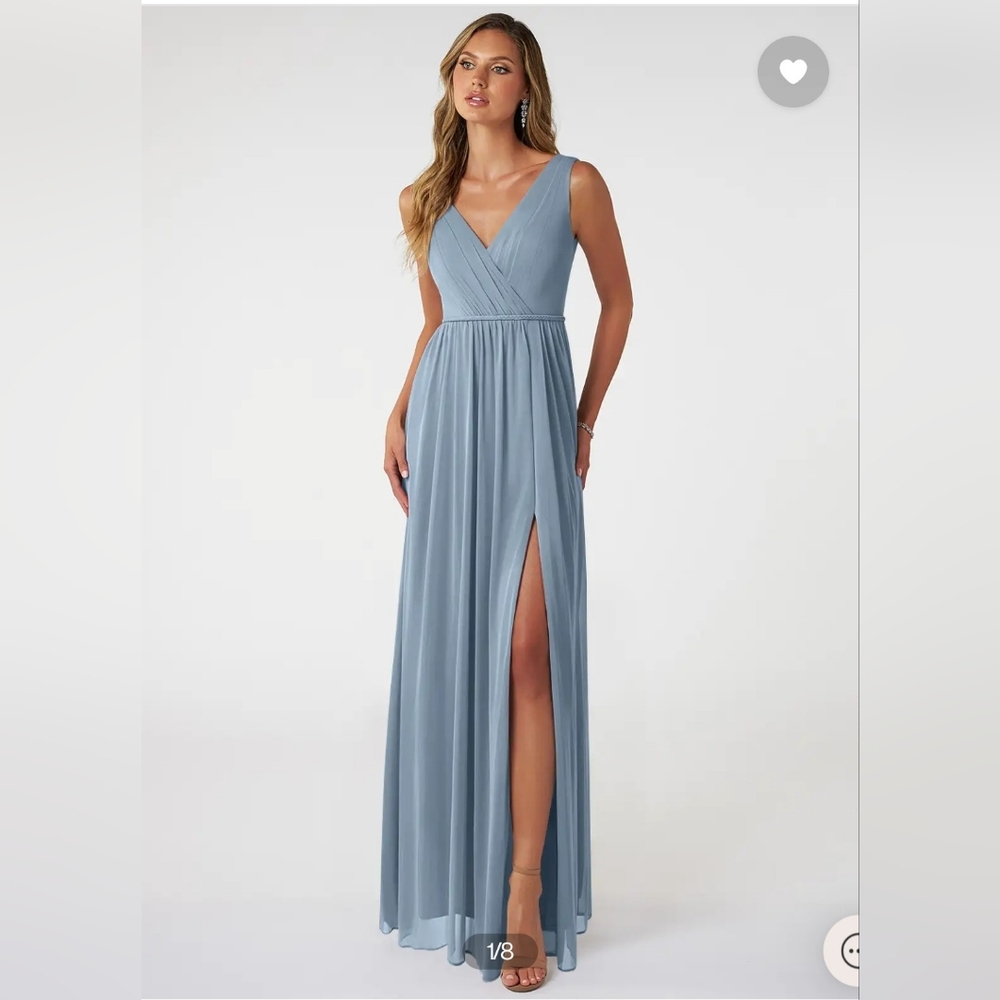 Azazie Tanicia Bridesmaid Dress in Dusty Blue Size 12